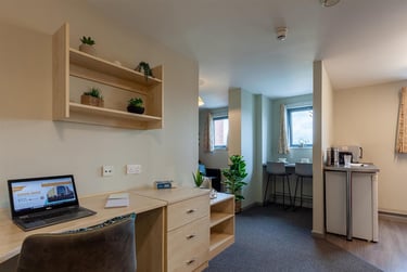 1 bed studio, Crown Street, East Reading, Reading, RG12SE - Image 3